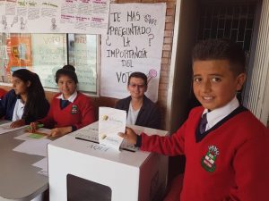 voto-estudiantil-f25