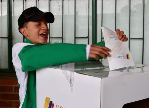 voto-estudiantil-f32