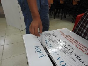 voto-estudiantil-f43