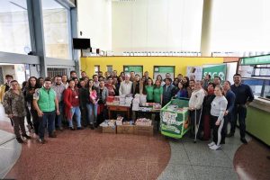 20190213-entrega-utiles-escolareseduc-f02