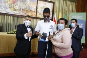 premiacion-IFeriaUniveristaria-f16