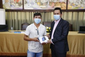 premiacion-IFeriaUniveristaria-f18